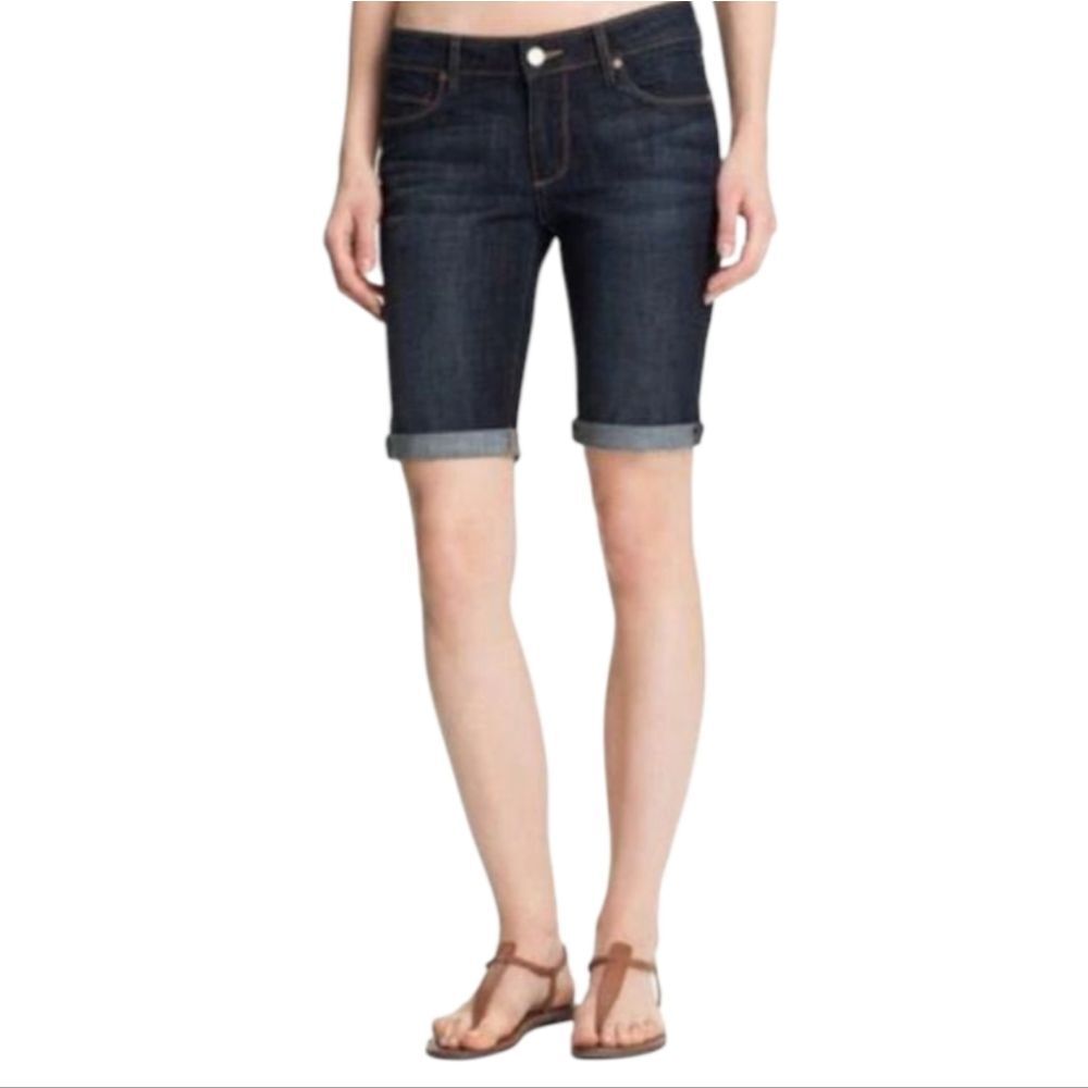 PAIGE Denim Bermuda Jean Shorts Color-Dark Inseam 9" Blue‎ Size 25